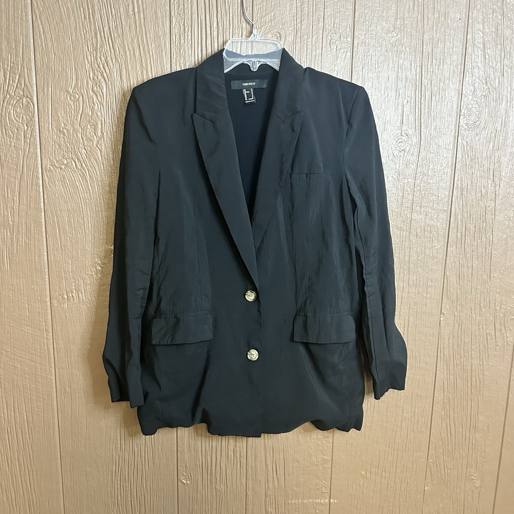 Forever 21 Black Blazer Button Front Closure Lined Sz M Padded Shoulder Career